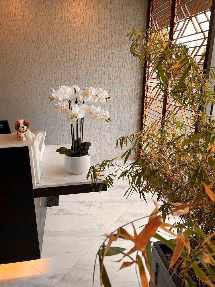 Hotel Swiss-belhotel 4*
