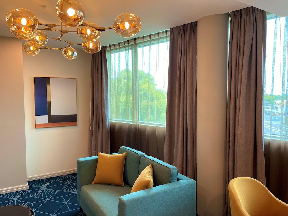 Swiss-belhotel 4*